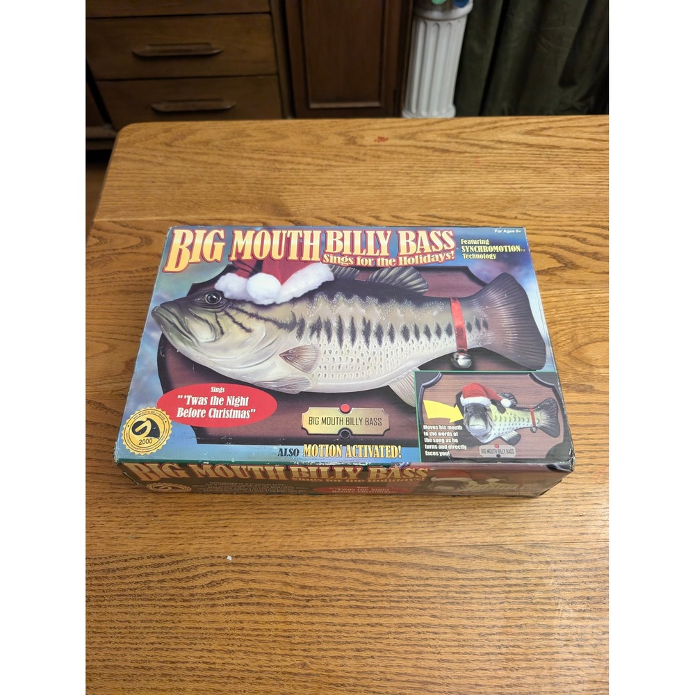 Gemmy Big Mouth Billy Bass Holiday Edition Sings Twas the Night Before Christmas
